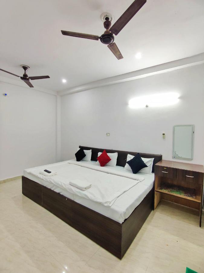 Kohinoor Guest House Varanasi Exterior photo