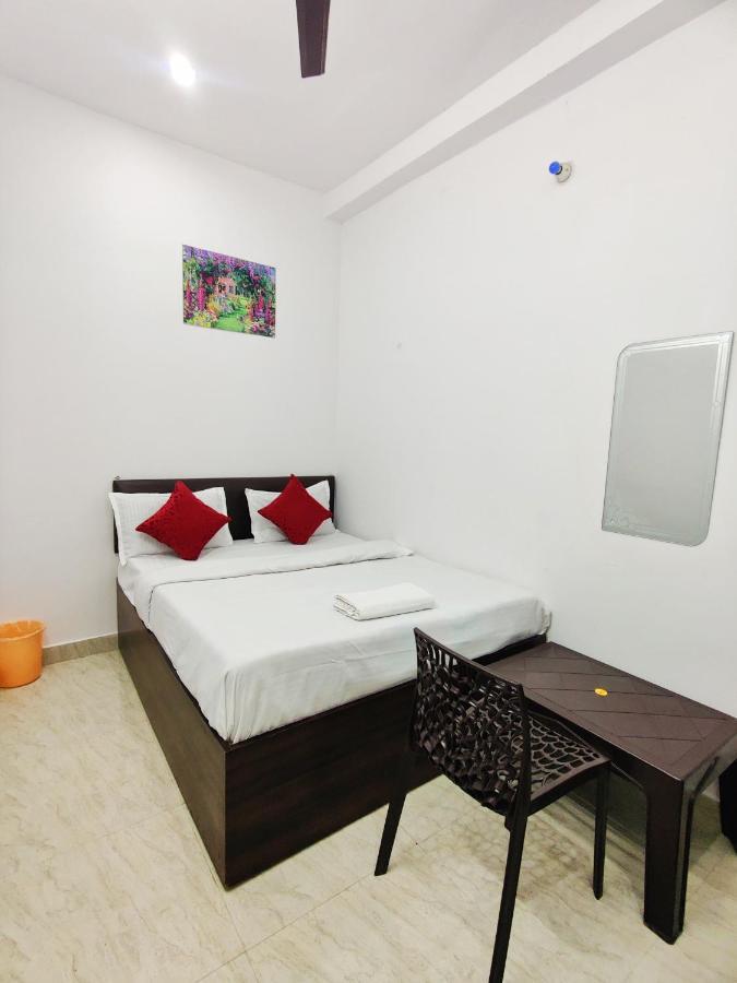 Kohinoor Guest House Varanasi Exterior photo