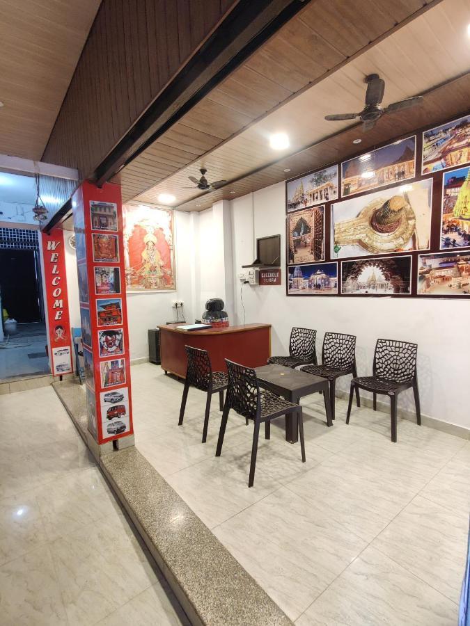 Kohinoor Guest House Varanasi Exterior photo