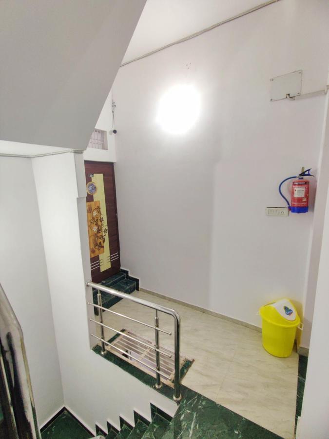 Kohinoor Guest House Varanasi Exterior photo